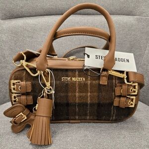 NWT Steve Madden Brown Plaid Blennix Nutshell Crossbody Bag Tassel Dog Charm